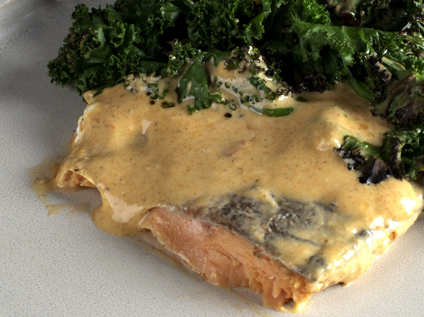 Forellenfilet in Currysoße